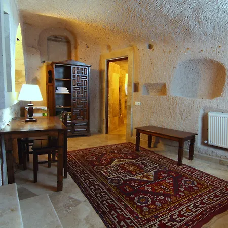 Отель Takaev Cave House 2*