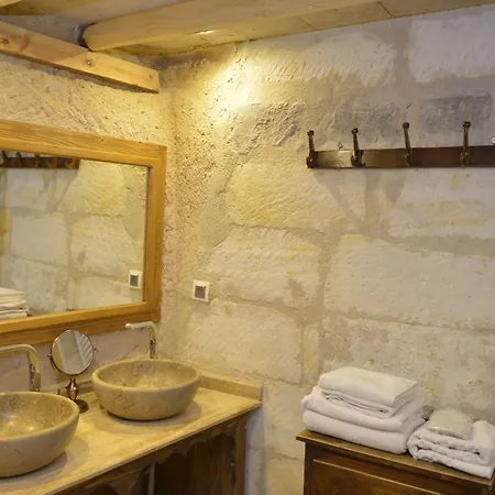 Takaev Cave House 2*