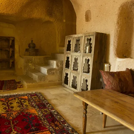 Hotel Takaev Cave House Üchisar
