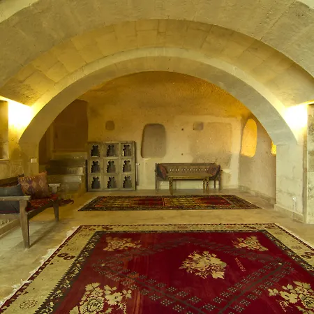 Takaev Cave House