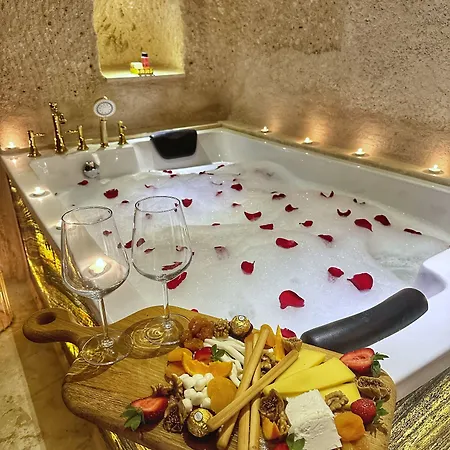 Takaev Cave House Hotel