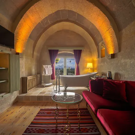 Takaev Cave House Üchisar