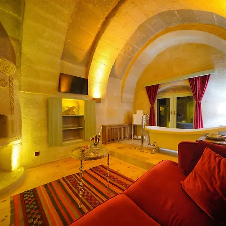 Отель Takaev Cave House