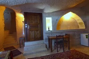 Hotel Takaev Cave House 2*