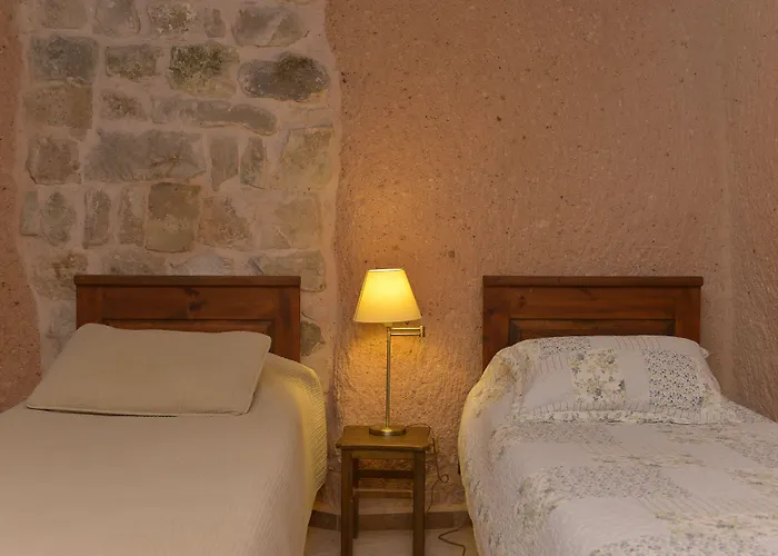 Szálloda Takaev Cave House 2*