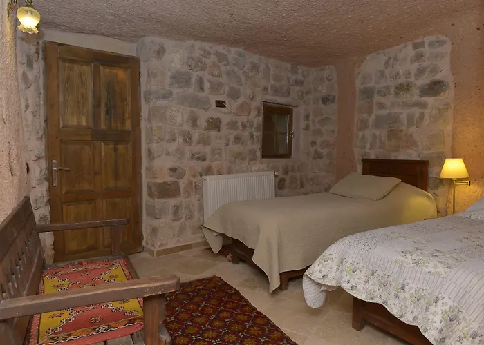 Takaev Cave House Üçhisar