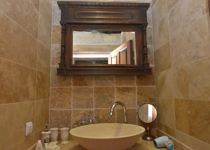 Takaev Cave House Szálloda 2*