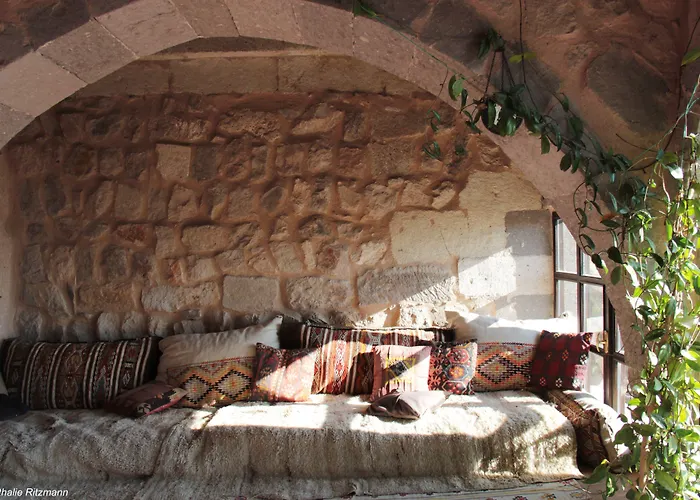 Takaev Cave House Szálloda 2*